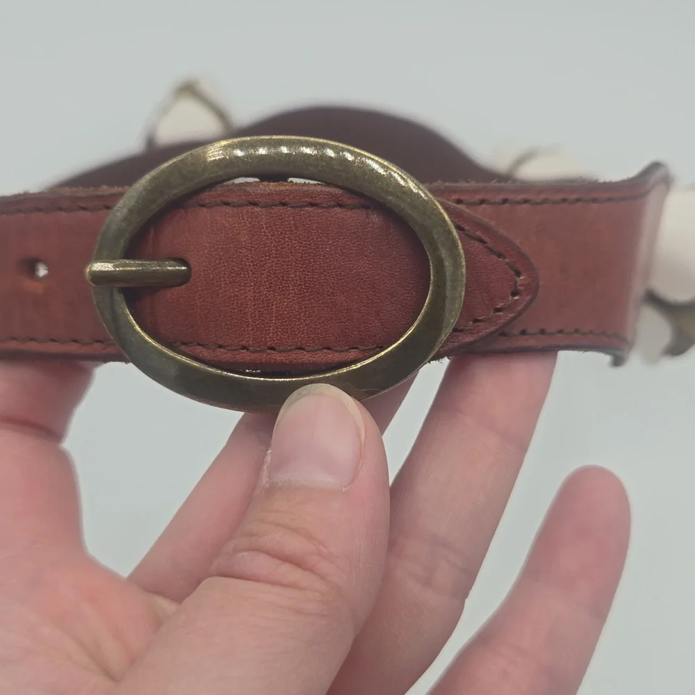 Anthropologie Lucky Penny 3d flowers brass oval buckle leather belt
